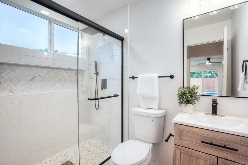 617 Osage St Spring Valley, CA 91977