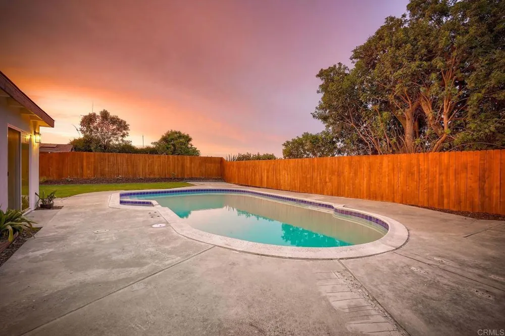 617 Osage St Spring Valley, CA 91977