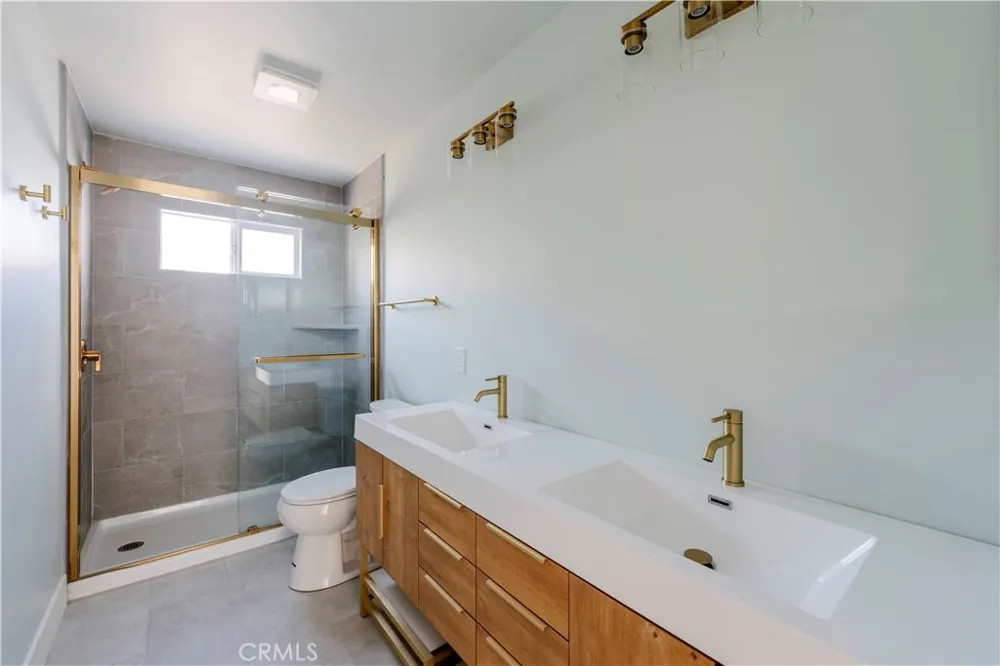 522 S Indiana Anaheim, CA 92805