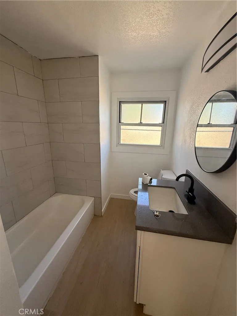 37815 Robina Avenue Palmdale, CA 93550