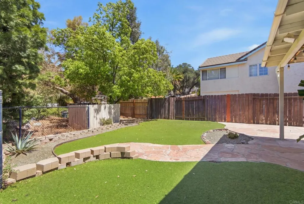 24396 Sargeant Road Ramona, CA 92065