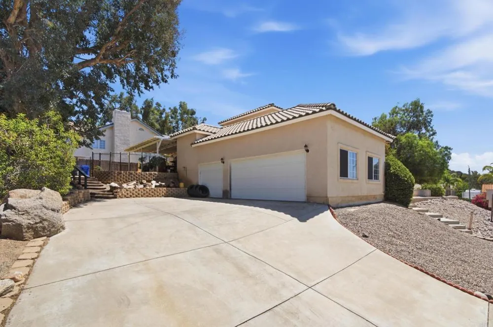 24396 Sargeant Road Ramona, CA 92065