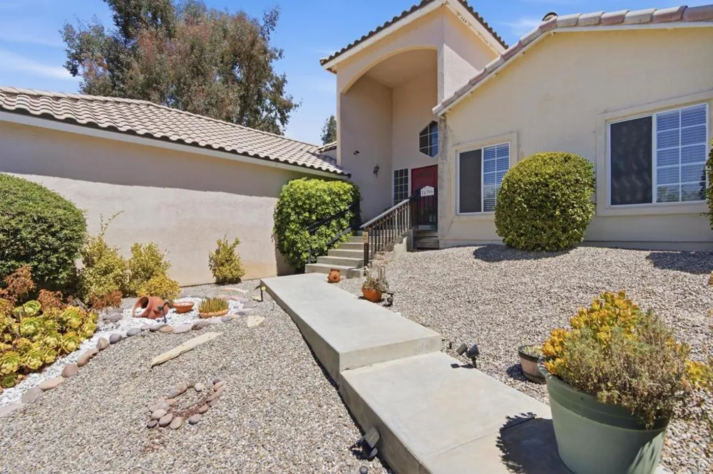 24396 Sargeant Road Ramona, CA 92065