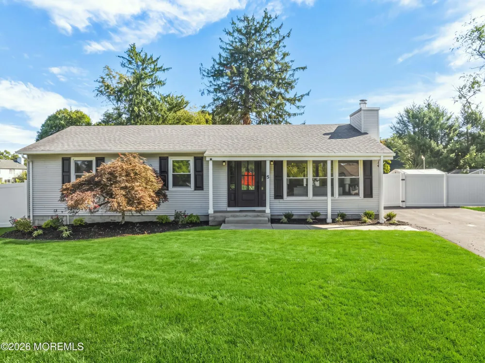 5 Wilbur Drive Allentown, NJ 08501