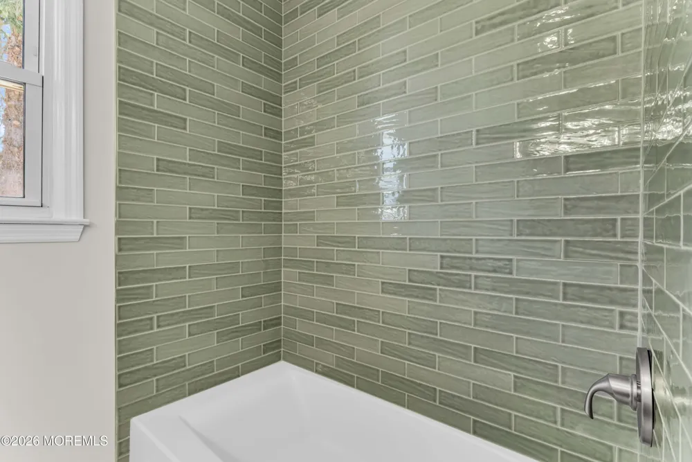 5 Wilbur Drive Allentown, NJ 08501