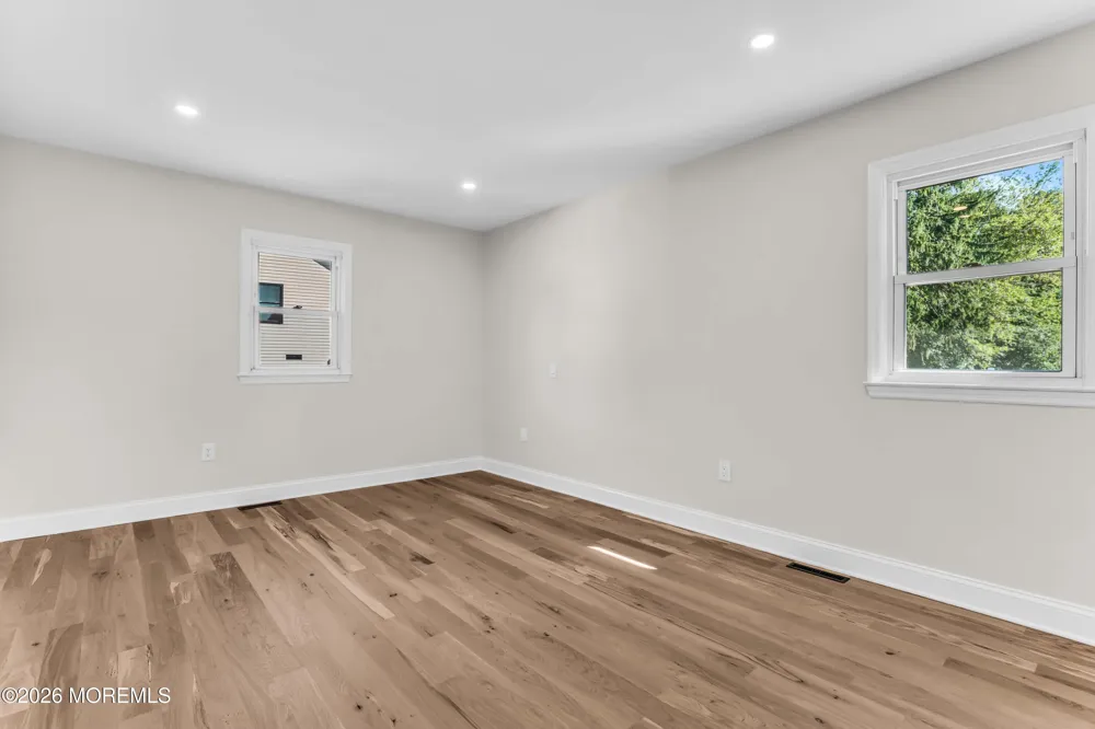 5 Wilbur Drive Allentown, NJ 08501