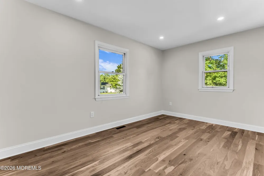 5 Wilbur Drive Allentown, NJ 08501