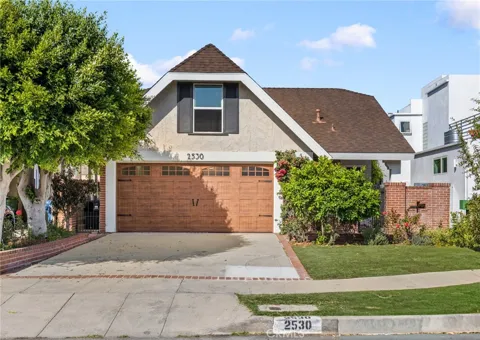 2530 Amherst