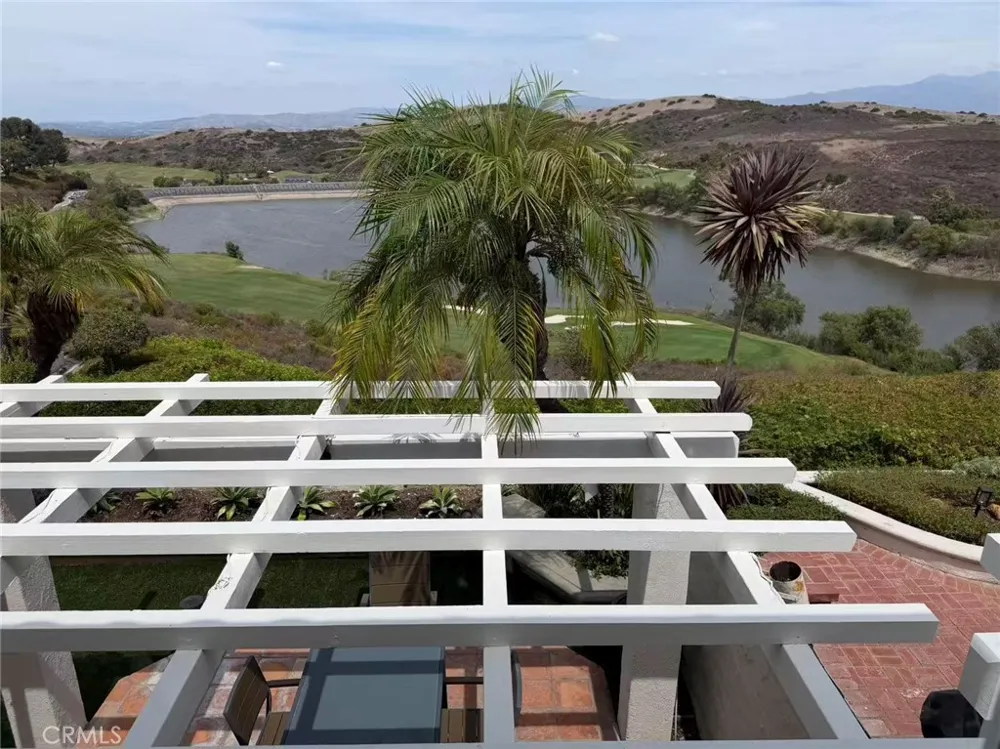 27 Sarena Irvine, CA 92612
