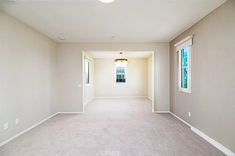 5315 Mariner Ln Chino, CA 91701