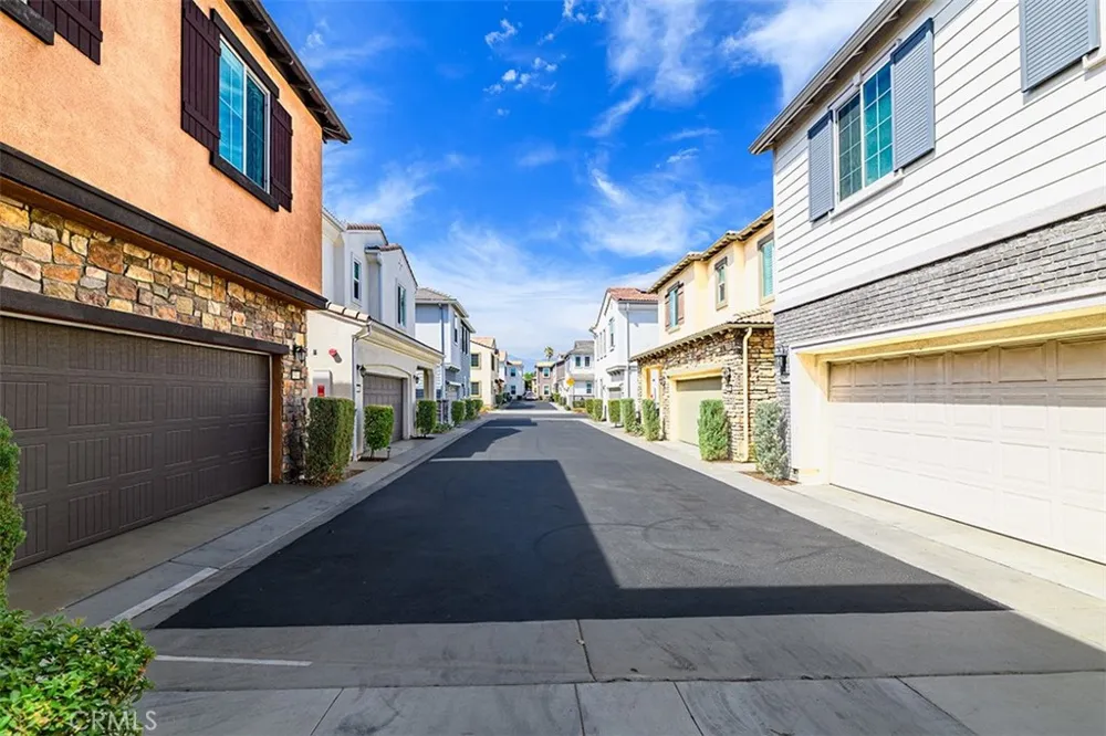 5315 Mariner Ln Chino, CA 91701