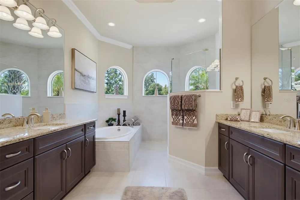 206 WILLOW OAK WAY Palm Coast, FL 32137