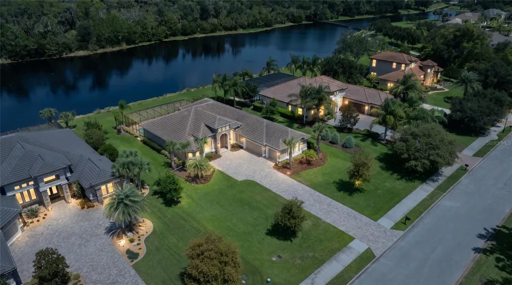 206 WILLOW OAK WAY Palm Coast, FL 32137