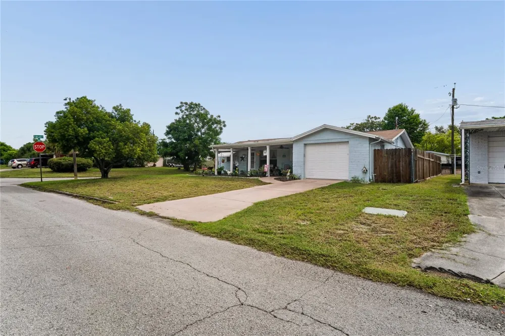 7106 PALISADE DRIVE Port Richey, FL 34668
