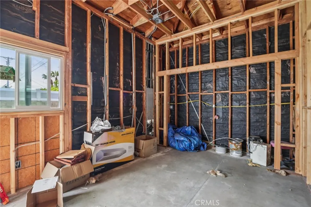 6545 Kraft Avenue North Hollywood, CA 91606
