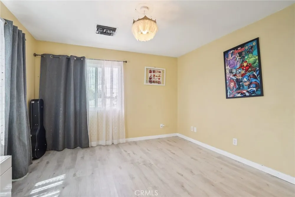 6545 Kraft Avenue North Hollywood, CA 91606