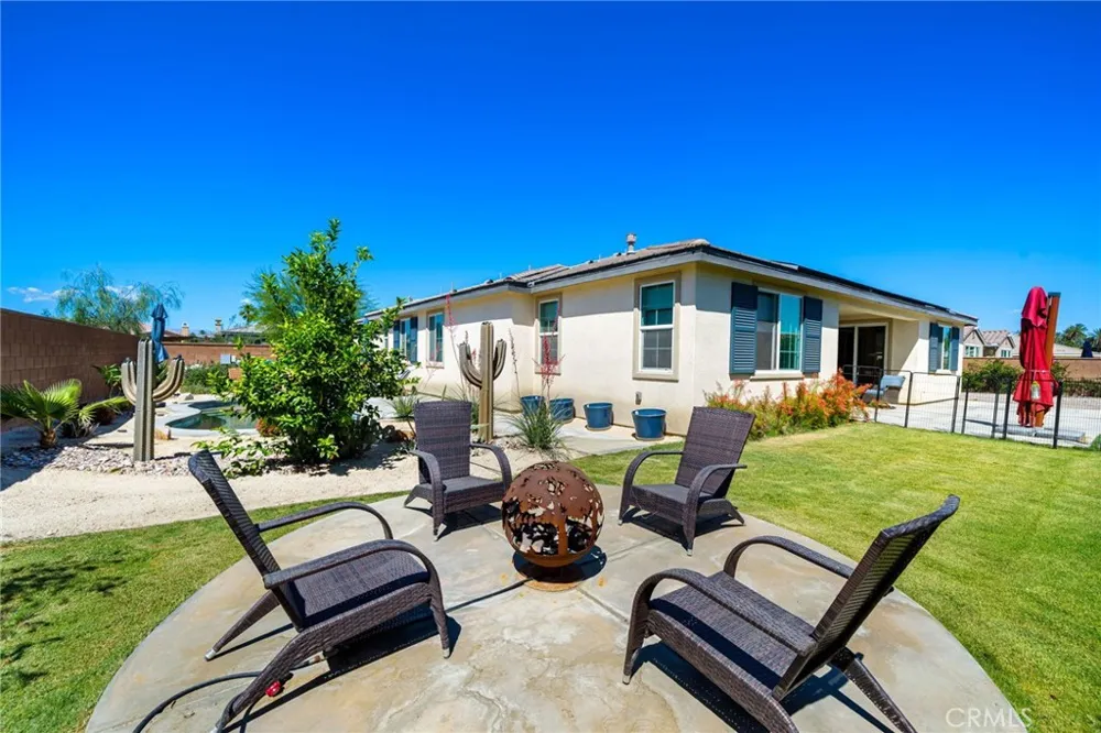 81855 Vida Bella La Quinta, CA 92253