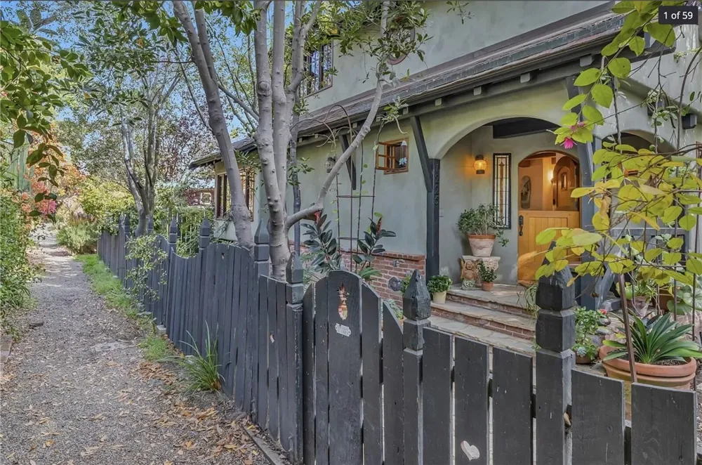 1225 Roosevelt Ln Laguna Beach, CA 92651