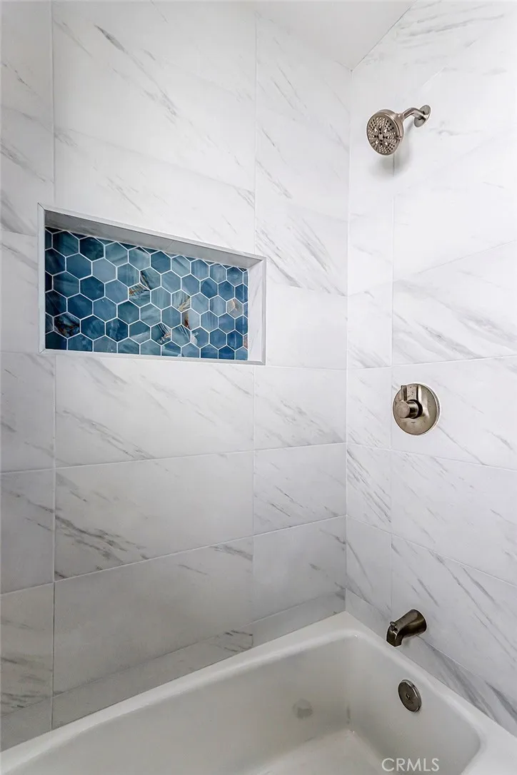 644 14th Manhattan Beach, CA 90266