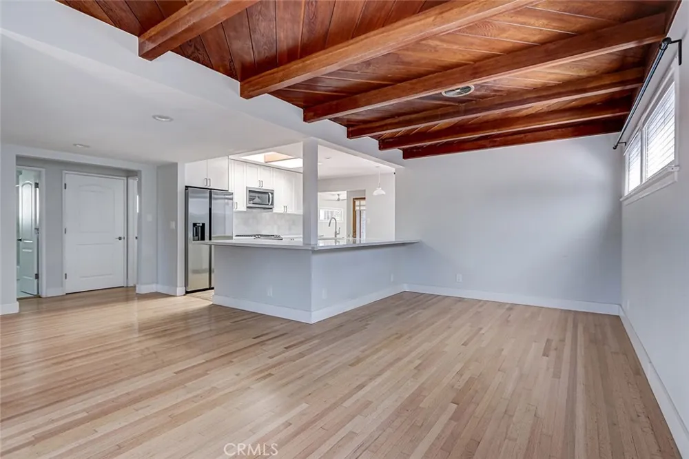 644 14th Manhattan Beach, CA 90266