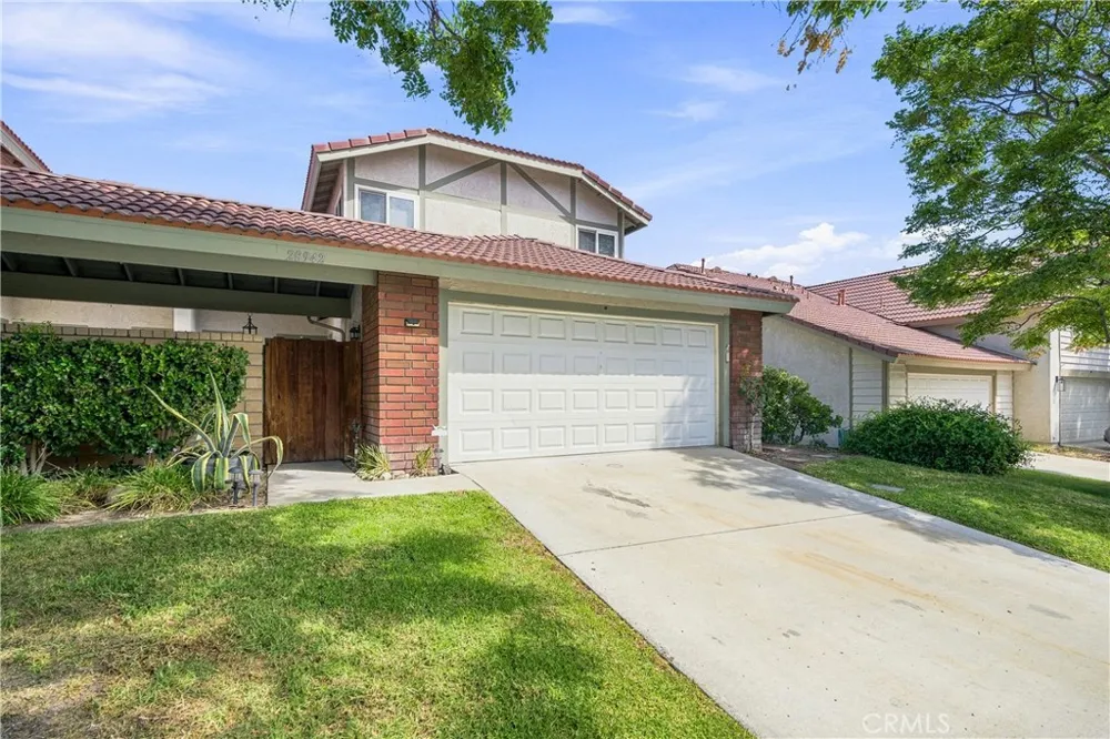 28942 Rue Daniel Canyon Country, CA 91387