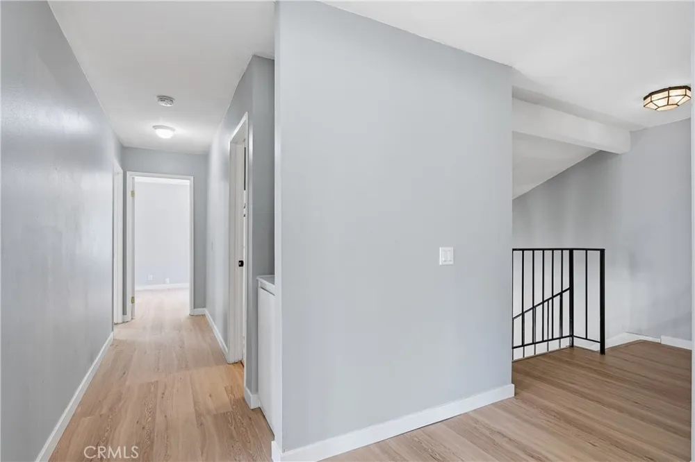 28942 Rue Daniel Canyon Country, CA 91387