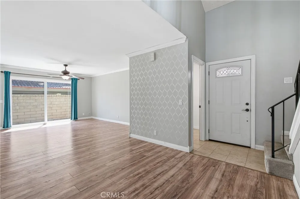 28942 Rue Daniel Canyon Country, CA 91387