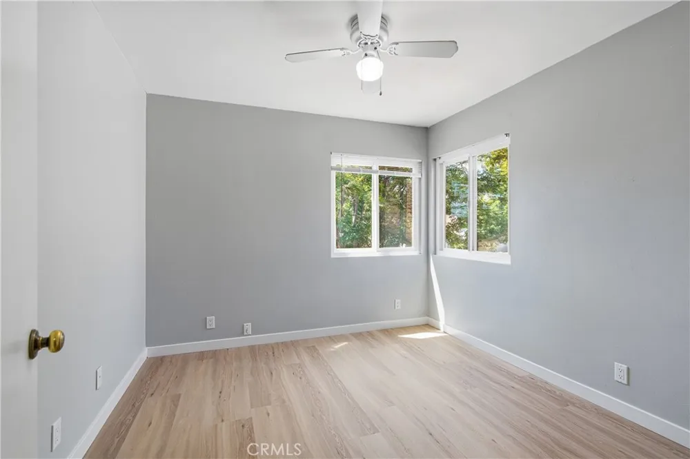 28942 Rue Daniel Canyon Country, CA 91387
