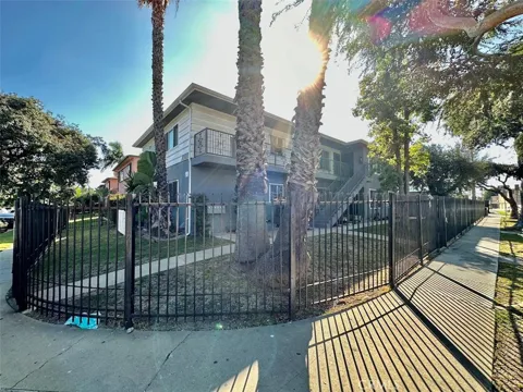 10215 S 10th Avenue #6