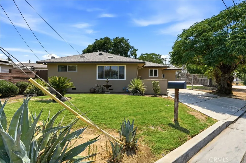 5142 Polk Fresno, CA 93722