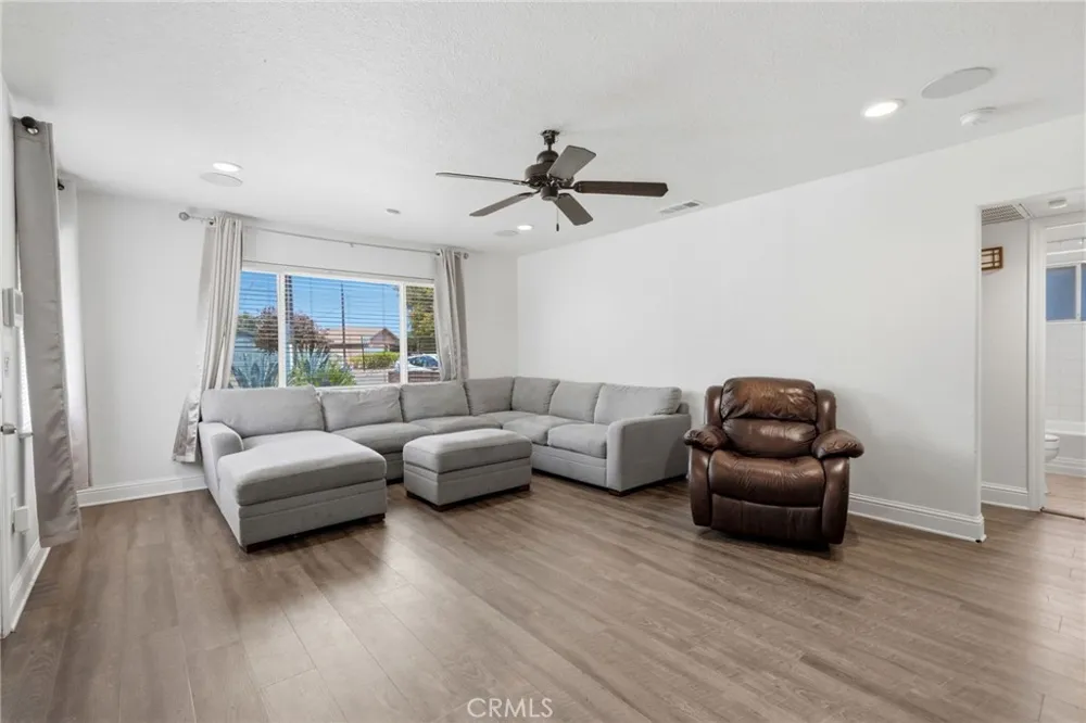 5142 Polk Fresno, CA 93722
