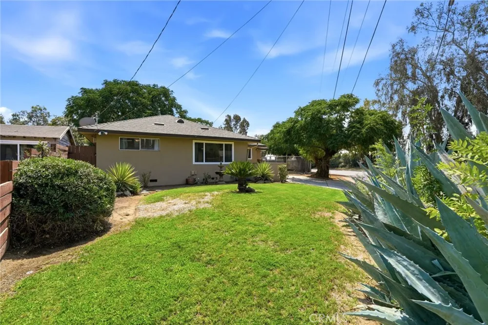 5142 Polk Fresno, CA 93722