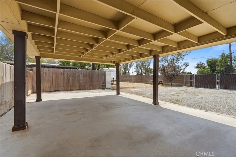 5142 Polk Fresno, CA 93722