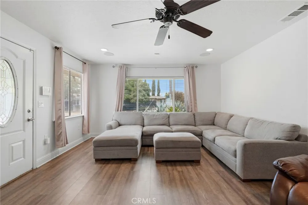 5142 Polk Fresno, CA 93722