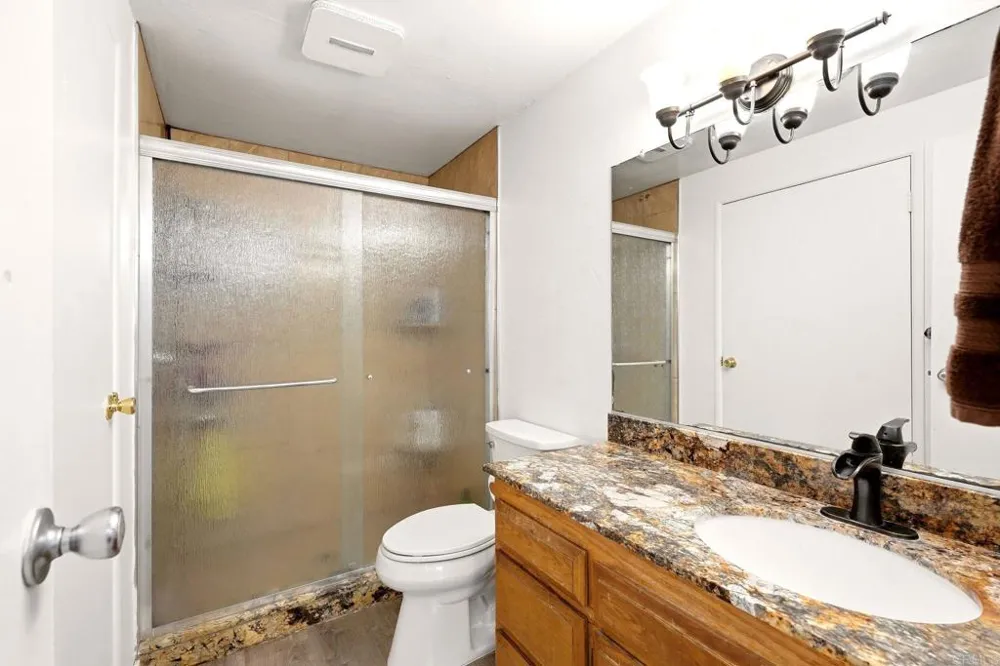 1257 E Lexington Avenue El Cajon, CA 92019