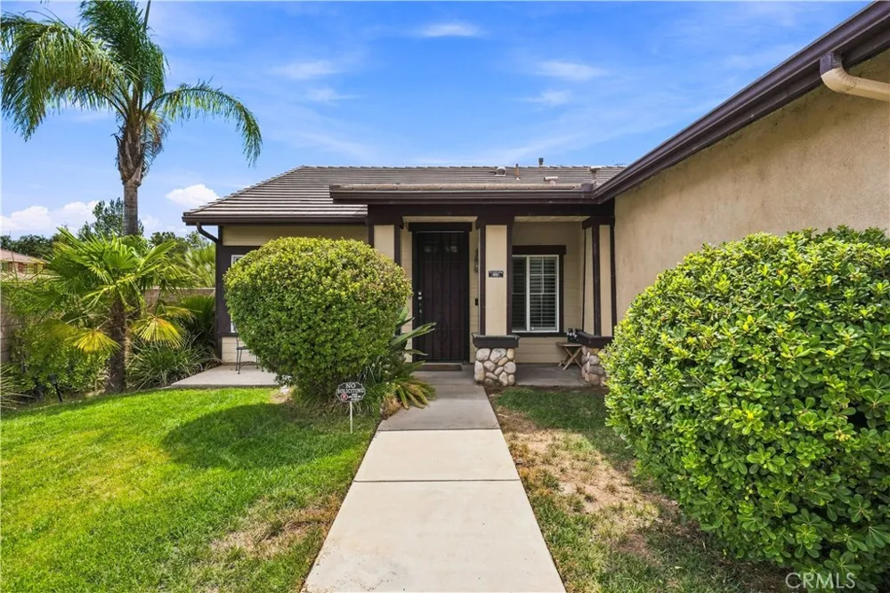 1390 Alabaster Avenue Hemet, CA 92545