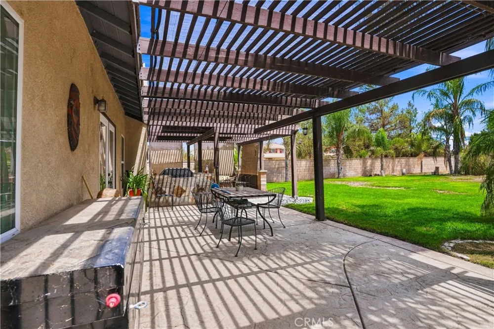 1390 Alabaster Avenue Hemet, CA 92545