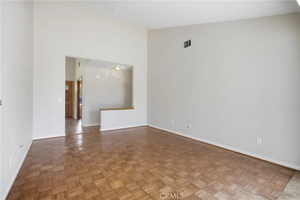 37550 Calle De Companero Murrieta, CA 92562