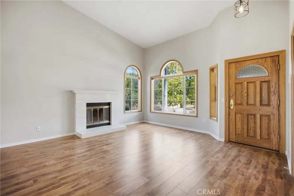 37550 Calle De Companero Murrieta, CA 92562