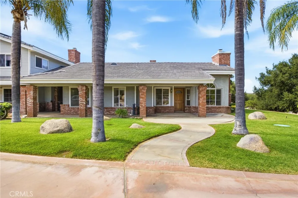 37550 Calle De Companero Murrieta, CA 92562