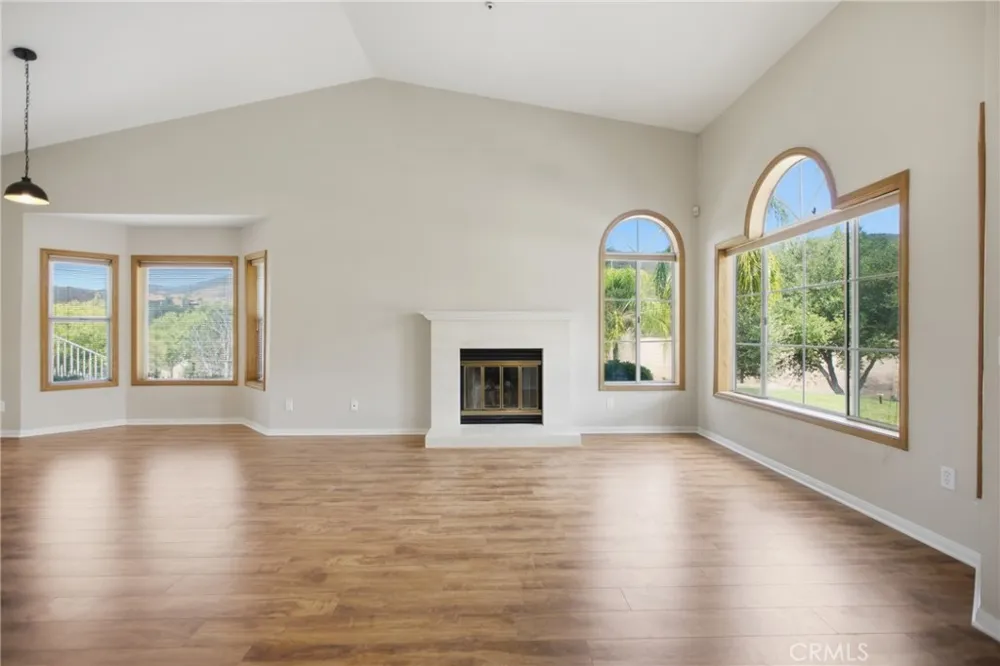 37550 Calle De Companero Murrieta, CA 92562