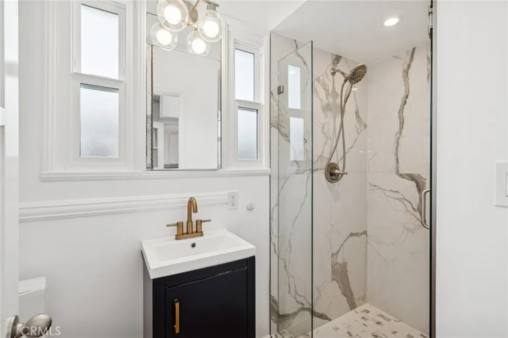200 Grand Canal Newport Beach, CA 92662