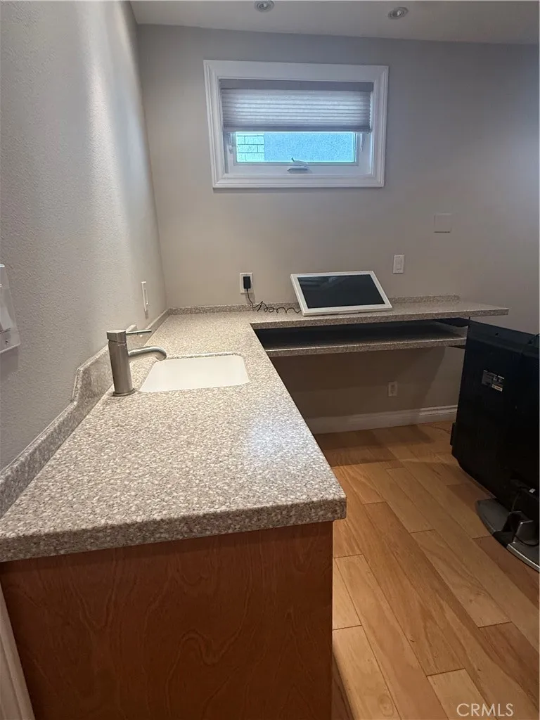 1860 Claudia Ave. Simi Valley, CA 93065