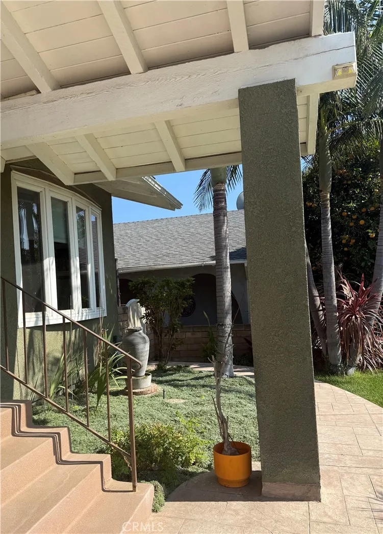 1860 Claudia Ave. Simi Valley, CA 93065