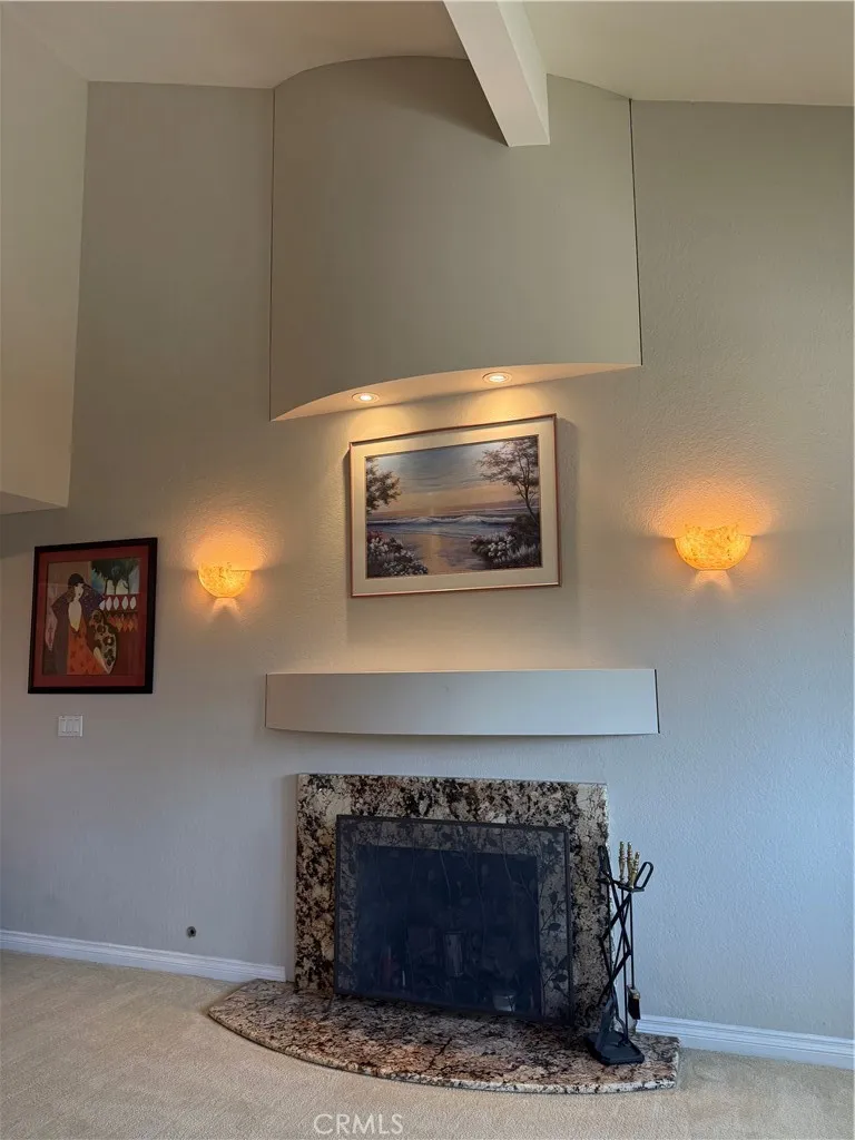 1860 Claudia Ave. Simi Valley, CA 93065