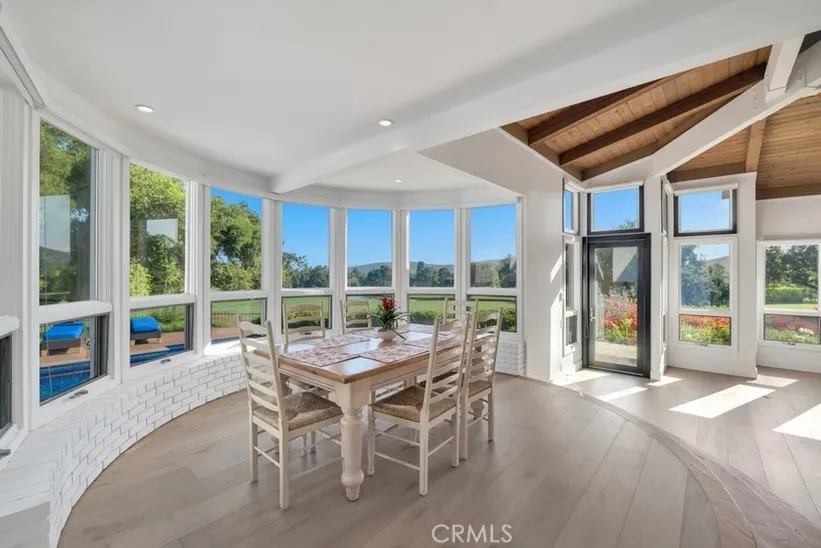 4514 Rayburn Westlake Village, CA 91362
