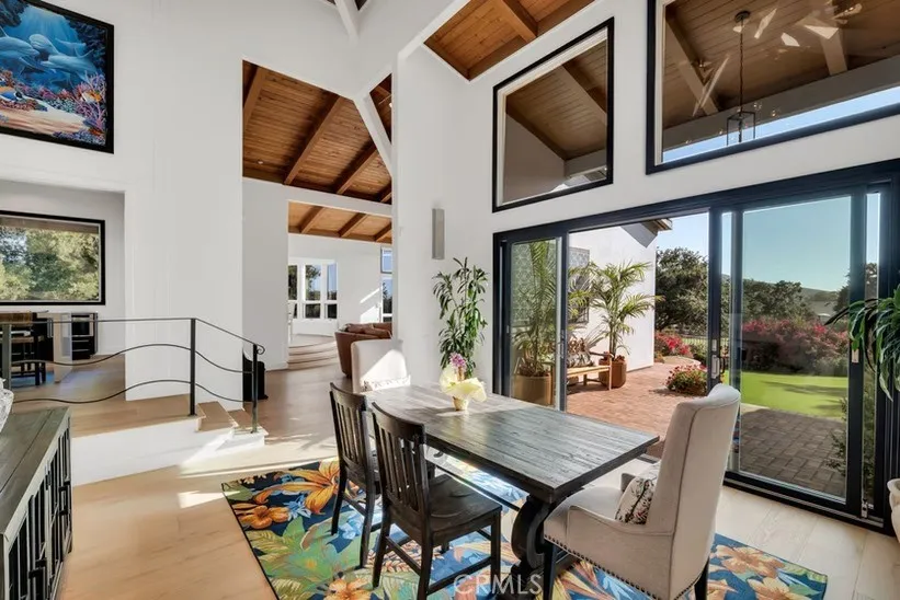 4514 Rayburn Westlake Village, CA 91362