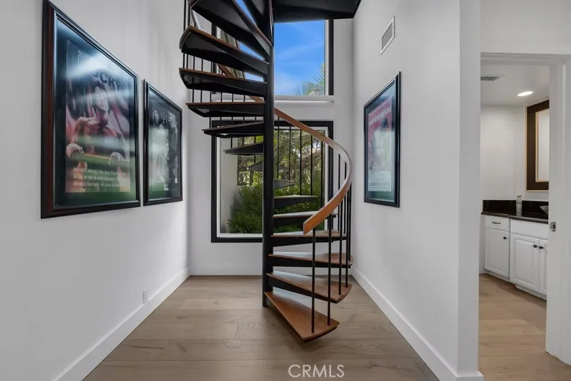 4514 Rayburn Westlake Village, CA 91362