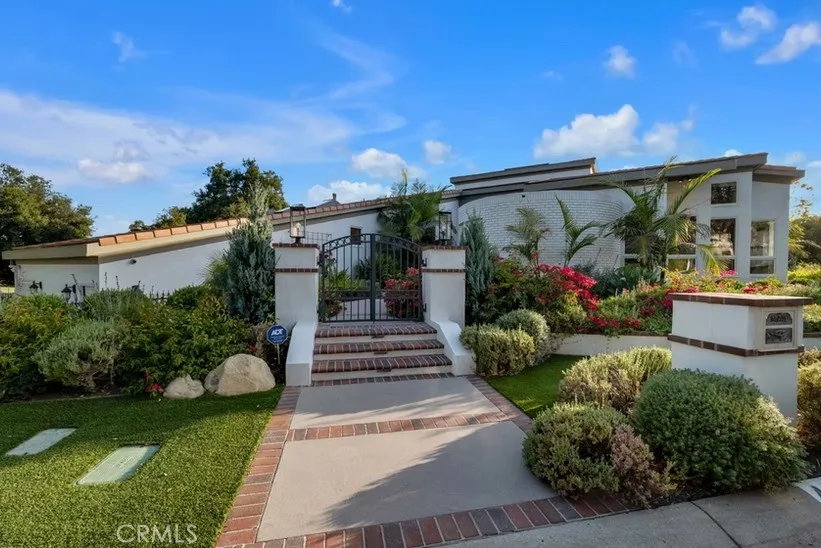 4514 Rayburn Westlake Village, CA 91362