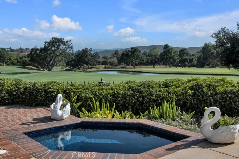 4514 Rayburn Westlake Village, CA 91362